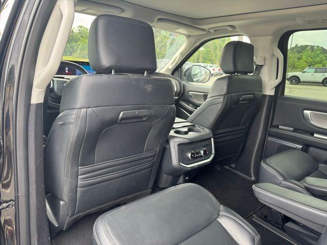 2025 Ford Expedition Platinum MAX