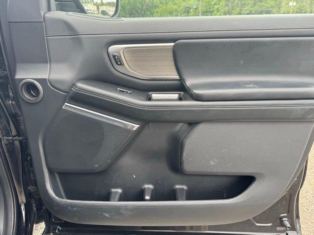 2025 Ford Expedition Platinum MAX