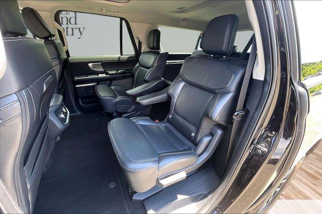 2025 Ford Expedition Platinum MAX