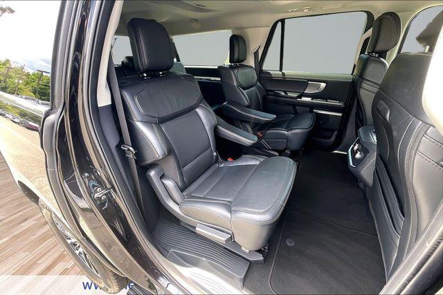 2025 Ford Expedition Platinum MAX