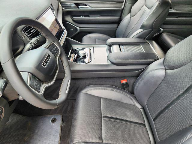 2024 Jeep Wagoneer Series II 4x2