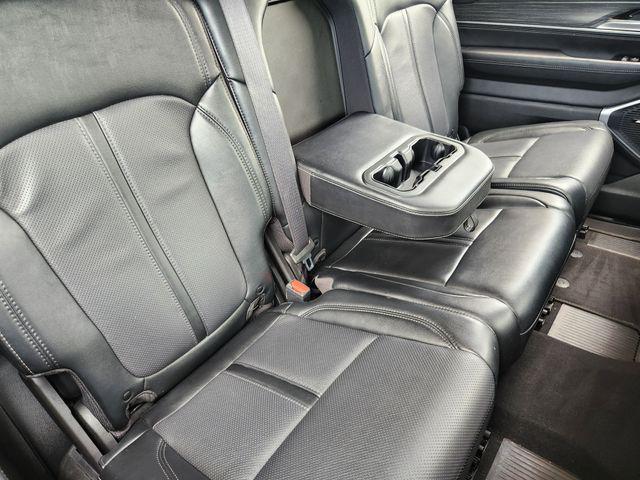 2024 Jeep Wagoneer Series II 4x2