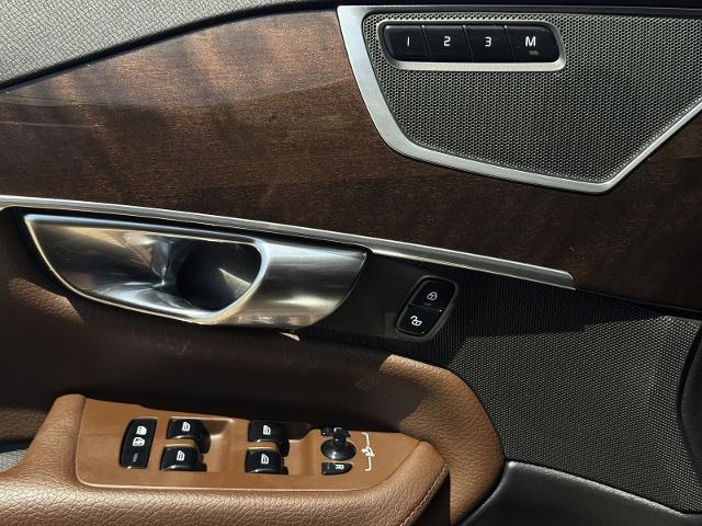 2019 Volvo XC90 T6 Momentum