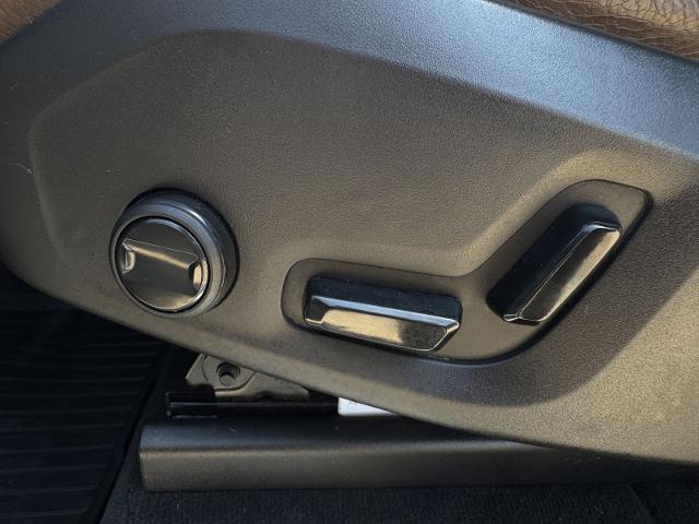 2019 Volvo XC90 T6 Momentum
