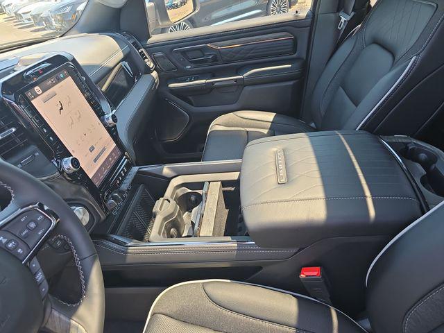 2026 Ram 1500 Limited Crew Cab 4x4 5'7" Box