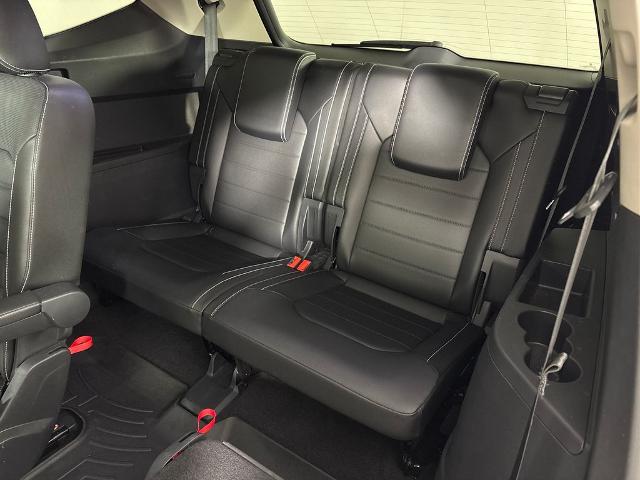 2022 Volkswagen Atlas 3.6L V6 SEL Premium R-Line