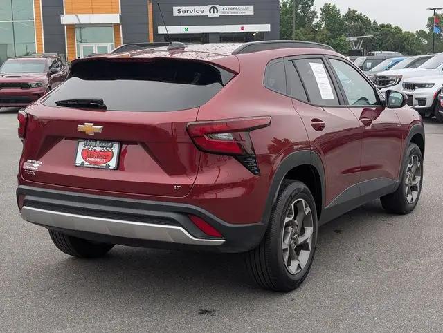 2025 Chevrolet Trax FWD LT