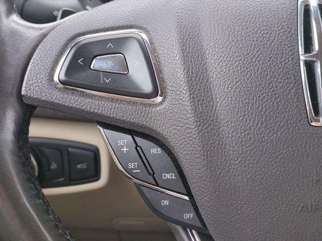 2019 Lincoln MKC Select