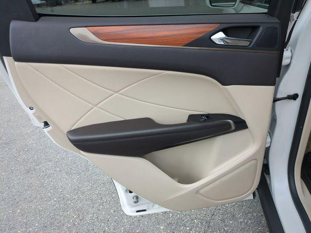 2019 Lincoln MKC Select