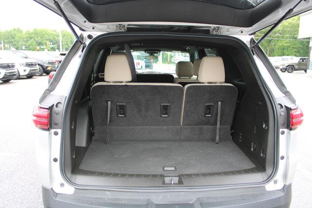2022 Chevrolet Traverse AWD LS