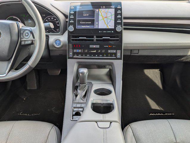 2022 Toyota Avalon Limited Hybrid