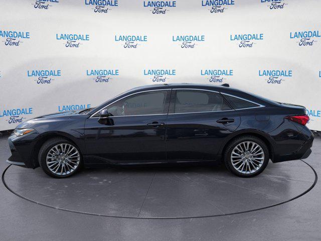 2022 Toyota Avalon Limited Hybrid