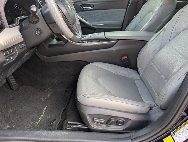 2022 Toyota Avalon Limited Hybrid