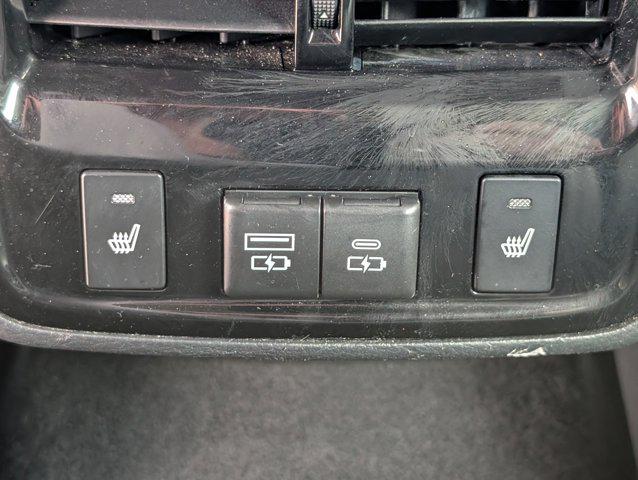 2022 Toyota Avalon Limited Hybrid