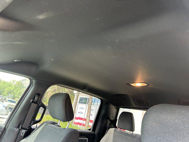 2020 Ram 1500 Big Horn Crew Cab 4x4 5'7" Box