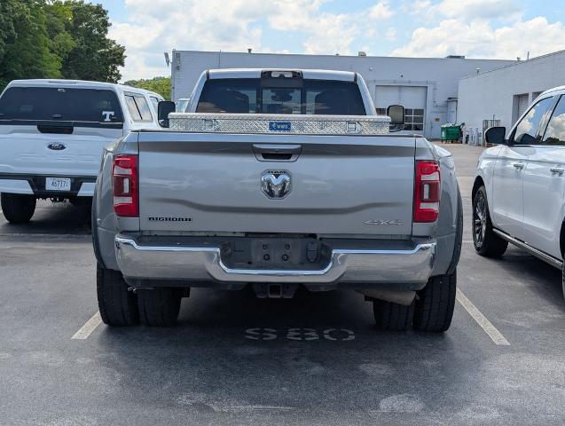 2022 Ram 3500 Big Horn Crew Cab 4x4 8' Box
