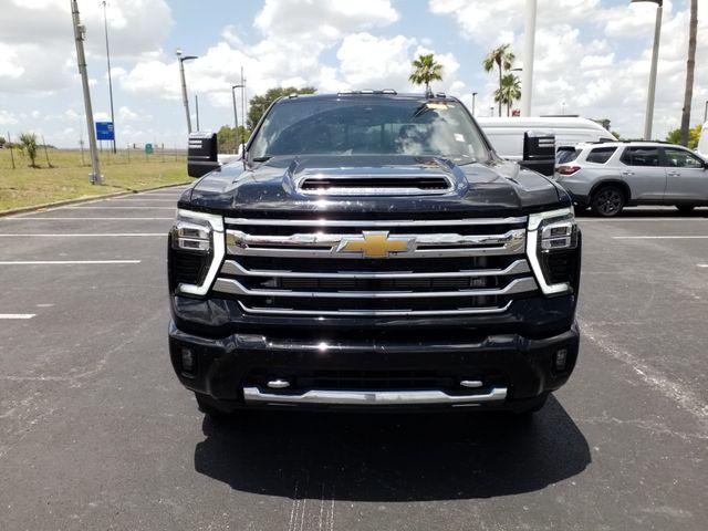 2025 Chevrolet Silverado 3500HD 4WD Crew Cab Long Bed High Country