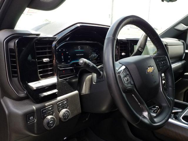2025 Chevrolet Silverado 3500HD 4WD Crew Cab Long Bed High Country