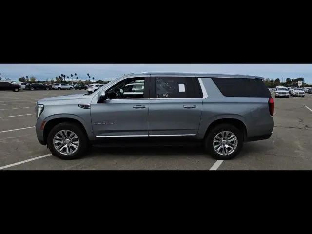2025 GMC Yukon XL 4WD Denali