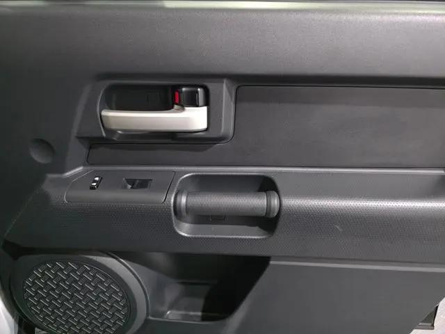 2014 Toyota FJ Cruiser Base