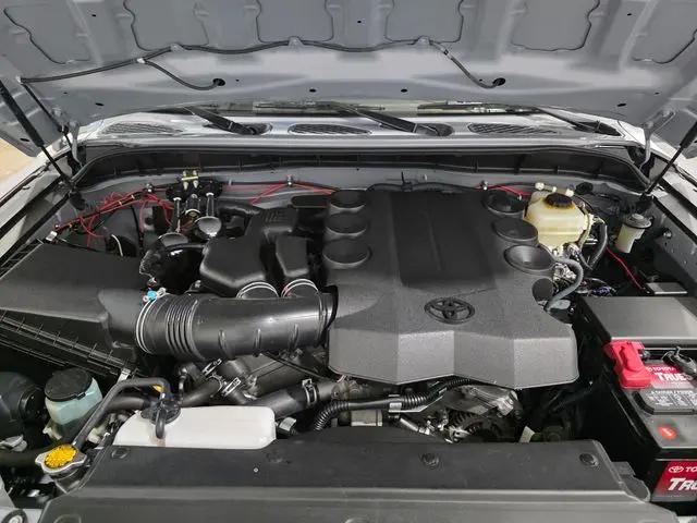 2014 Toyota FJ Cruiser Base