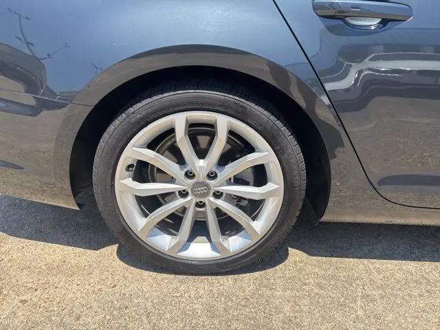2019 Audi A4 40 Premium