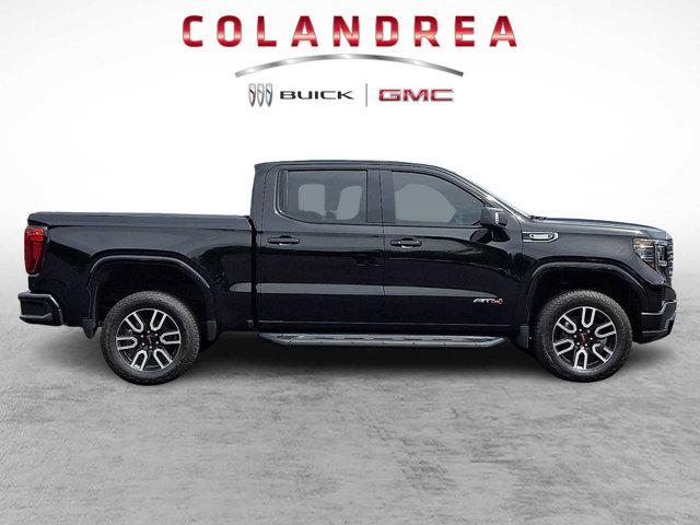 2022 GMC Sierra 1500 4WD Crew Cab Short Box AT4