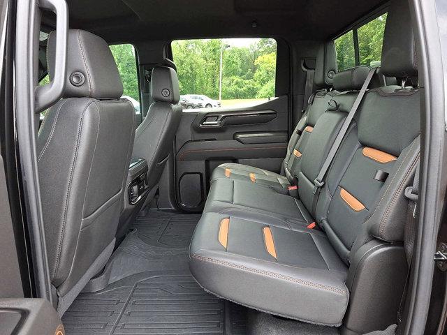 2022 GMC Sierra 1500 4WD Crew Cab Short Box AT4