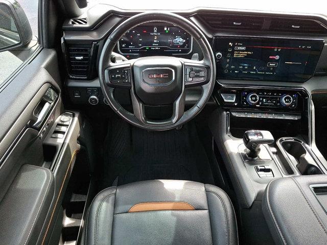 2022 GMC Sierra 1500 4WD Crew Cab Short Box AT4