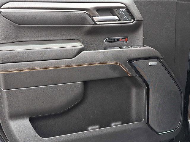 2022 GMC Sierra 1500 4WD Crew Cab Short Box AT4