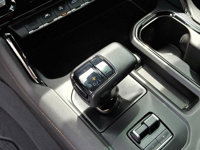 2022 GMC Sierra 1500 4WD Crew Cab Short Box AT4