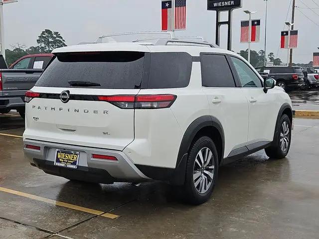 2024 Nissan Pathfinder SL FWD