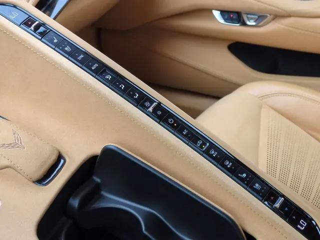 2021 Chevrolet Corvette Stingray RWD Convertible 3LT