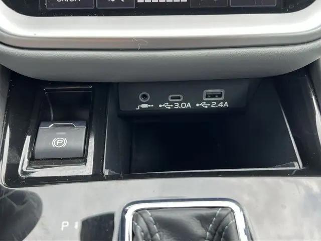 2025 Subaru Outback Limited XT