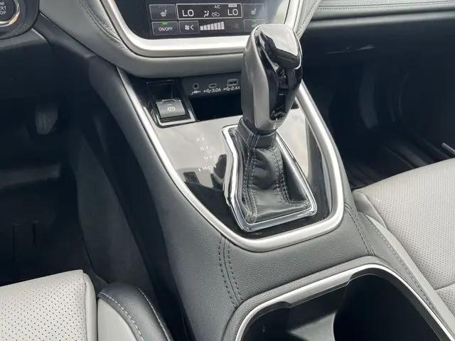 2025 Subaru Outback Limited XT