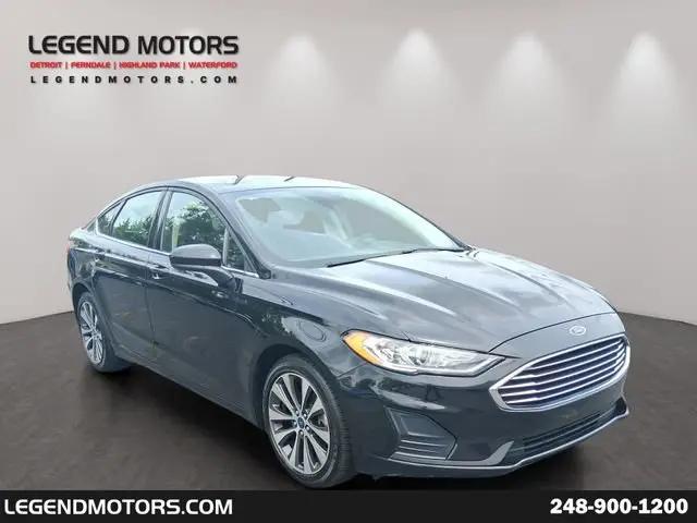 2020 Ford Fusion SE