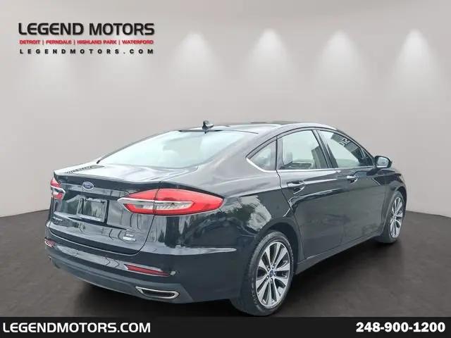 2020 Ford Fusion SE