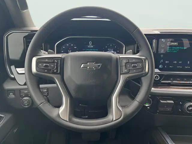 2026 Chevrolet Silverado 1500 4WD Crew Cab Short Bed RST