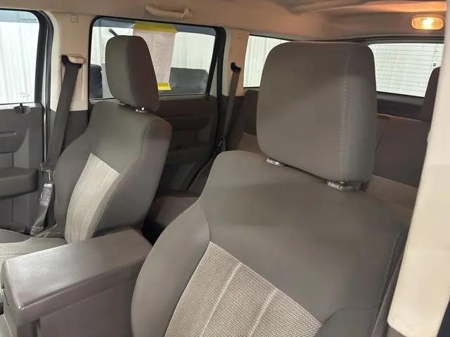2009 Dodge Nitro SE