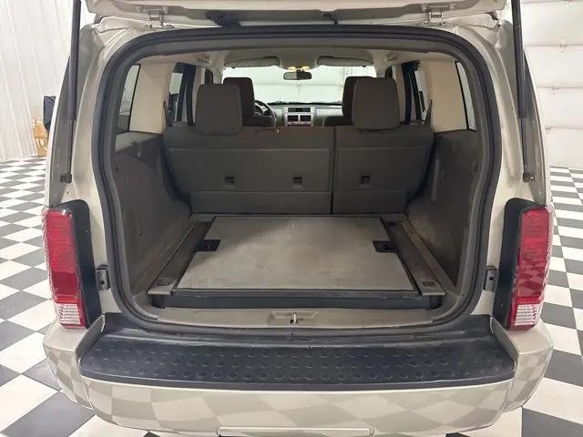 2009 Dodge Nitro SE