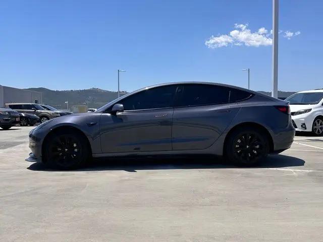 2022 Tesla Model 3 Long Range Dual Motor All-Wheel Drive