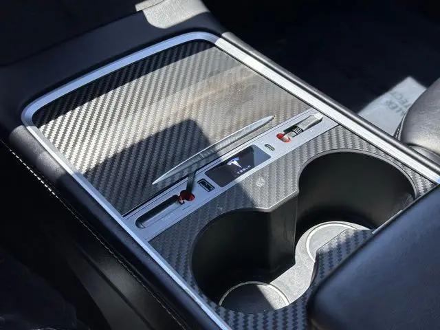 2022 Tesla Model 3 Long Range Dual Motor All-Wheel Drive