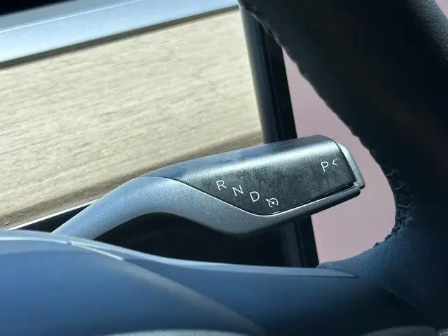 2022 Tesla Model 3 Long Range Dual Motor All-Wheel Drive