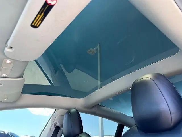 2022 Tesla Model 3 Long Range Dual Motor All-Wheel Drive