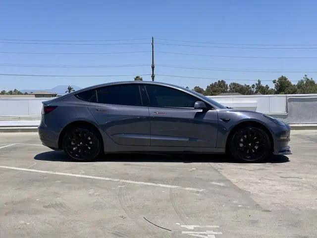 2022 Tesla Model 3 Long Range Dual Motor All-Wheel Drive