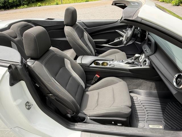 2023 Chevrolet Camaro RWD Convertible 1LT
