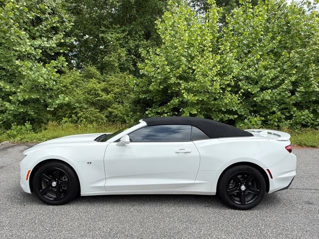 2023 Chevrolet Camaro RWD Convertible 1LT