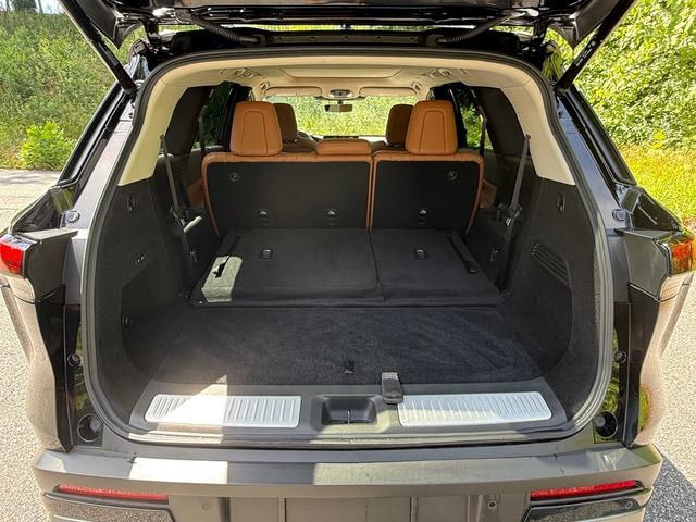 2025 INFINITI QX60 SENSORY AWD
