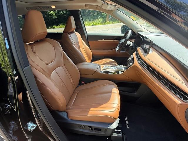 2025 INFINITI QX60 SENSORY AWD