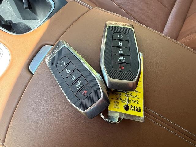2025 INFINITI QX60 SENSORY AWD